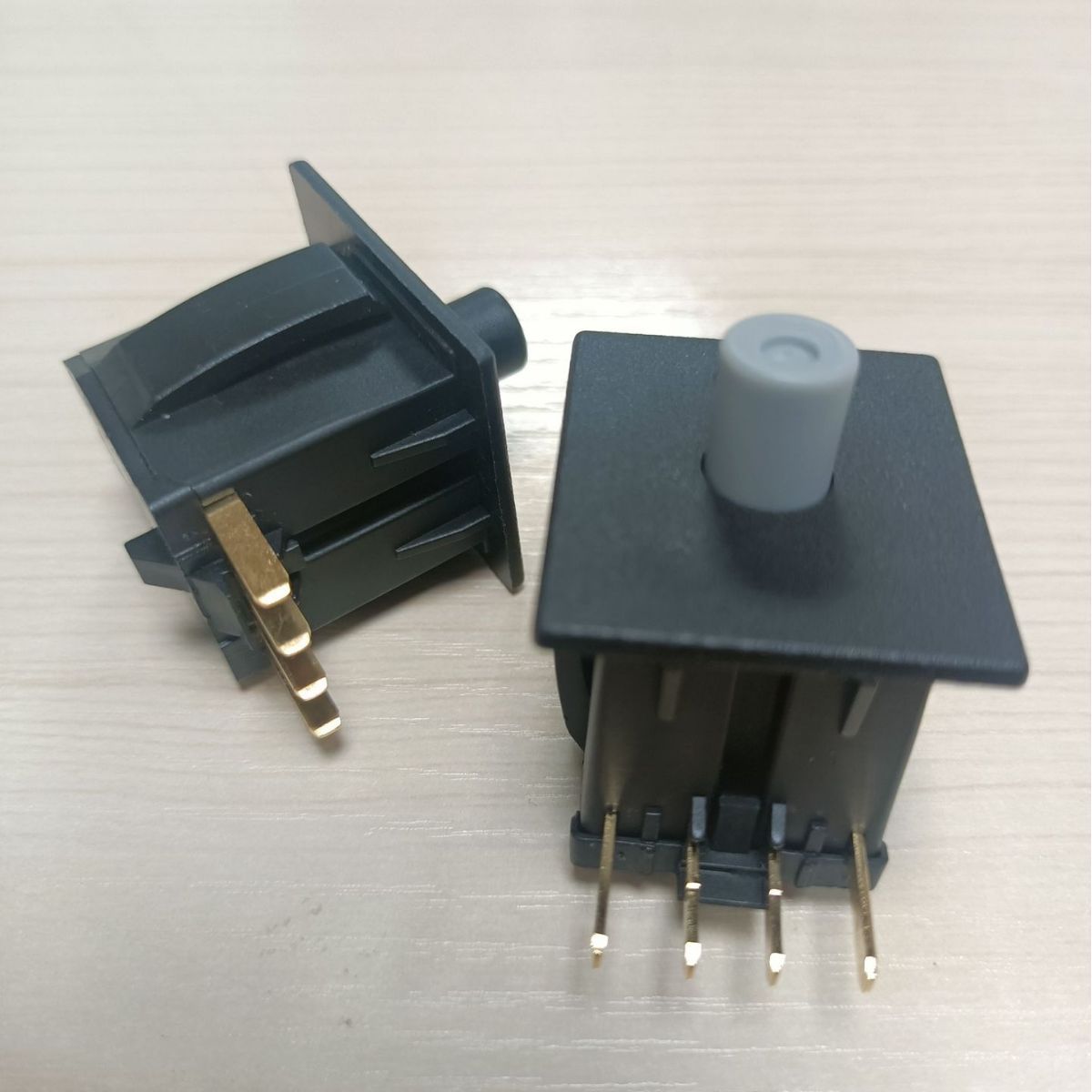 電動工具 園林（lín）機械 騎行式割草機 複位 按鈕開關（guān）