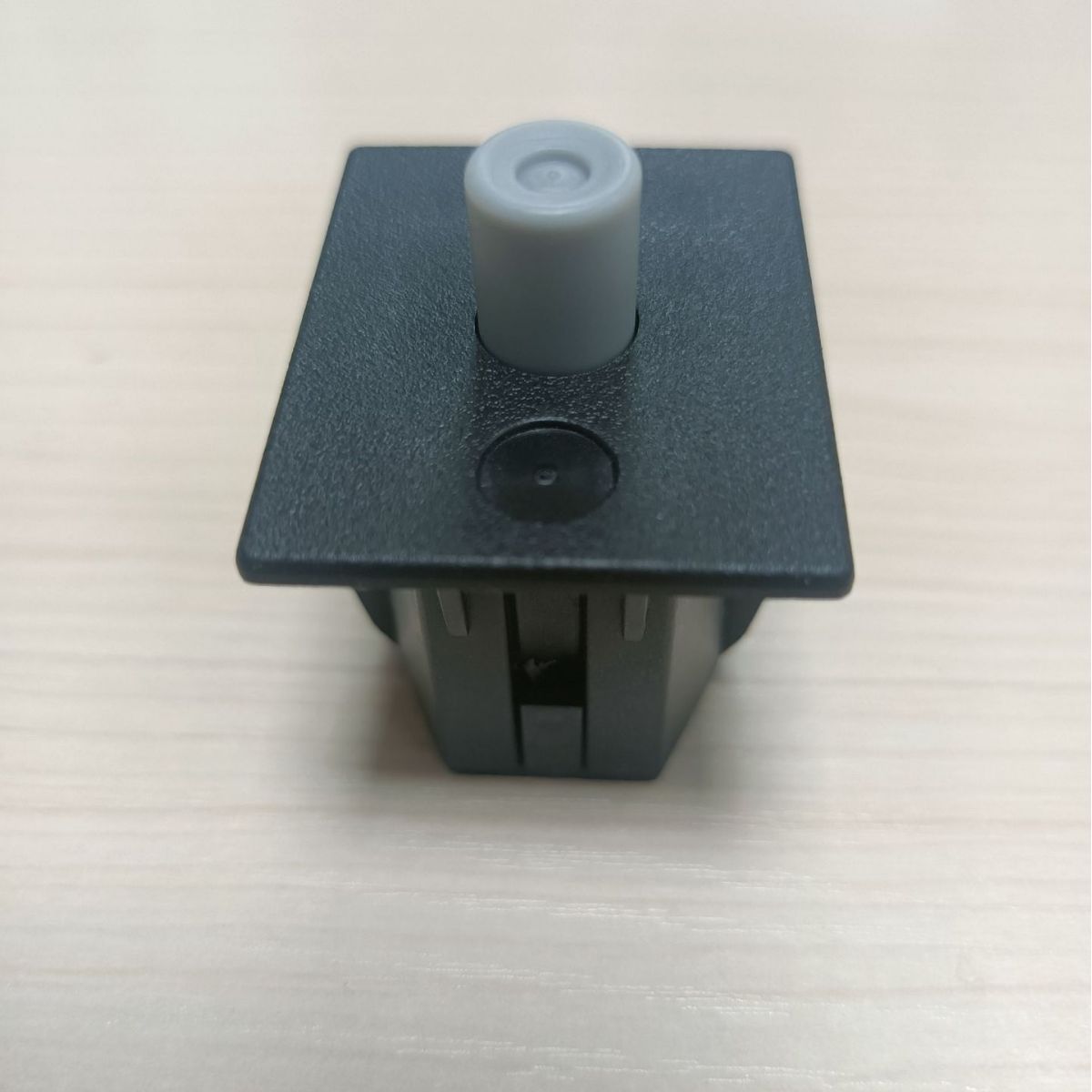 電（diàn）動工具 園林機（jī）械 騎行（háng）式割草機 複位 按鈕開關（guān）